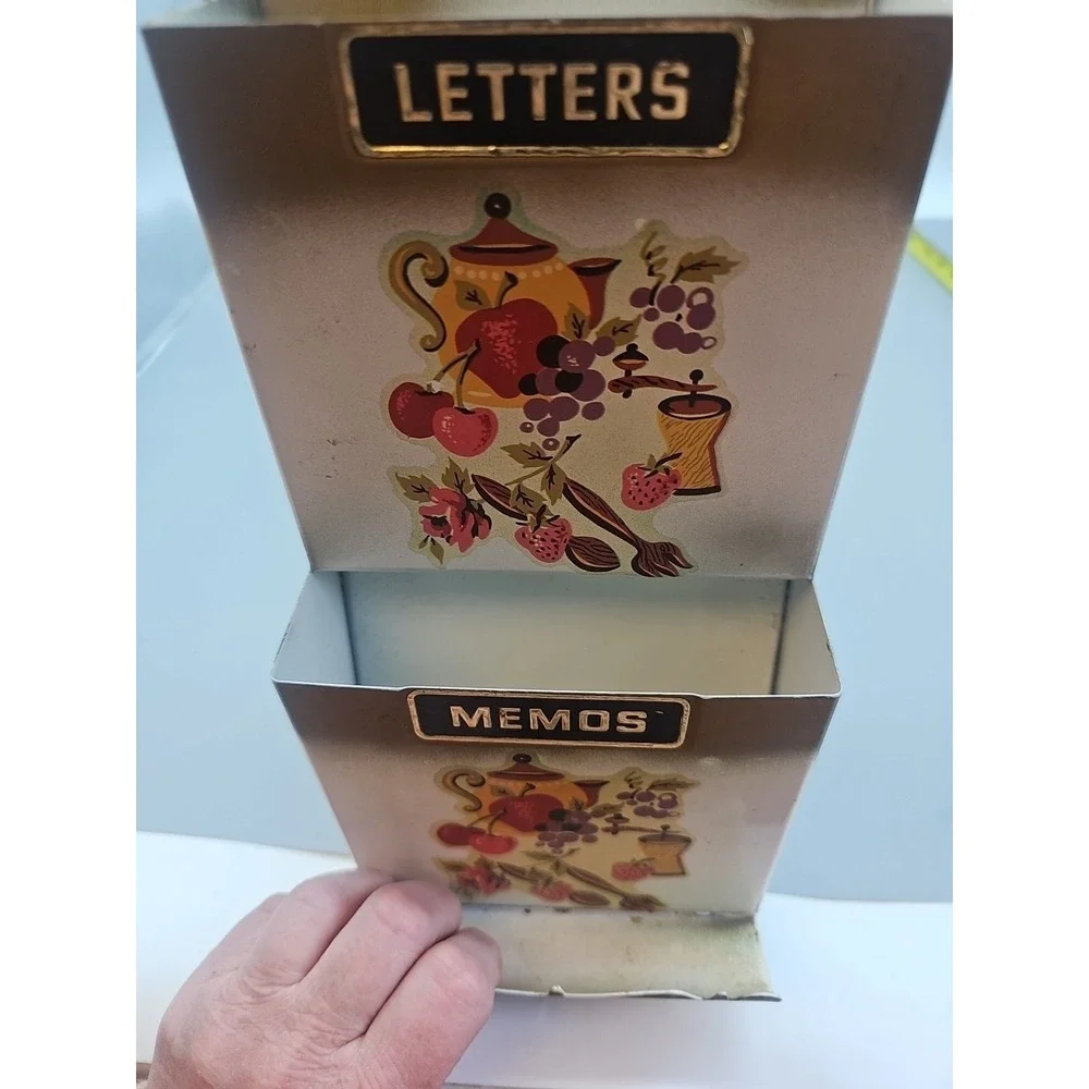 VINTAGE KITCHEN 15 3/4